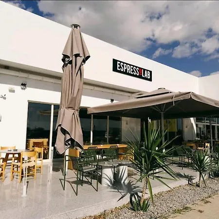 Willa Private 4 Bedroom Pool Villa, Bogaz Iskele *