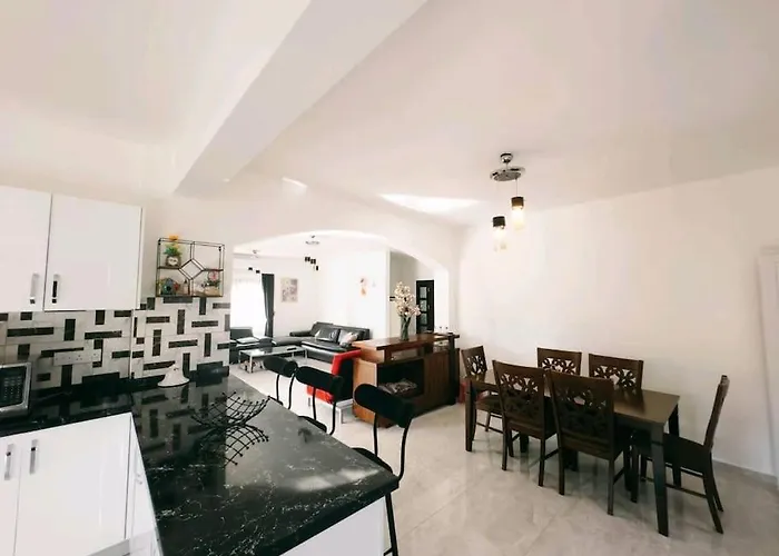 Private 4 Bedroom Pool Villa, Bogaz Iskele