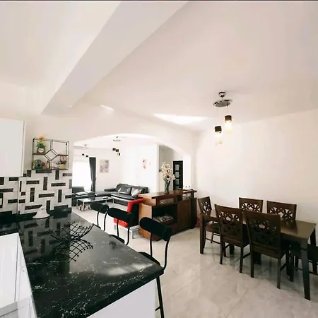 Private 4 Bedroom Pool Villa, Bogaz Iskele